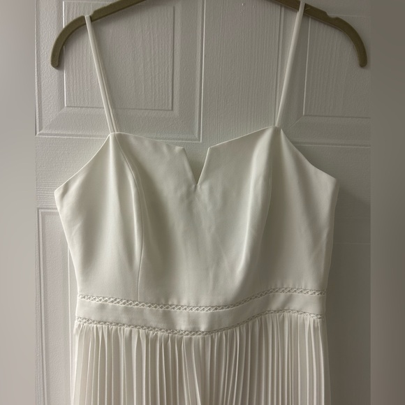 Adelyn Rae Size Small White Dress - Picture 3 of 6